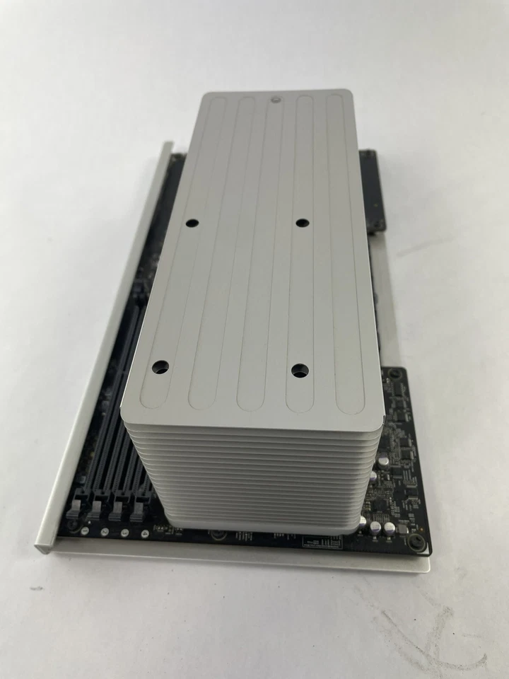 Apple Mac Pro 4,1 (2009) A1289 Xeon Quad 4 Core CPU Board Tray 2.93 GHz - Image 4 of 4