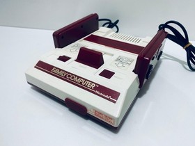 Nintendo Famicom HVC-001 w/ Network System Tested