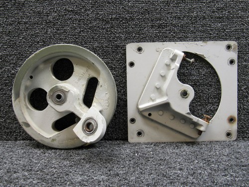 5565381-4 Cessna Citation 550 Aileron Control Quadrant Assembly RH