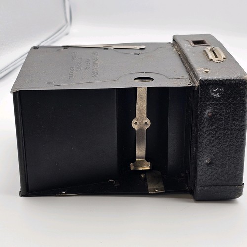 Antique Kodak No 2A Brownie Model B Box Camera- *untested* - Picture 10 of 11