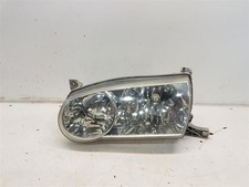 2001-02 Toyota Corolla Drivers Left Headlight Slight Cloud