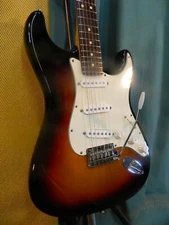 2013 Fender American Standard Stratocaster,  Fralin Pickups upgrade, Clean!