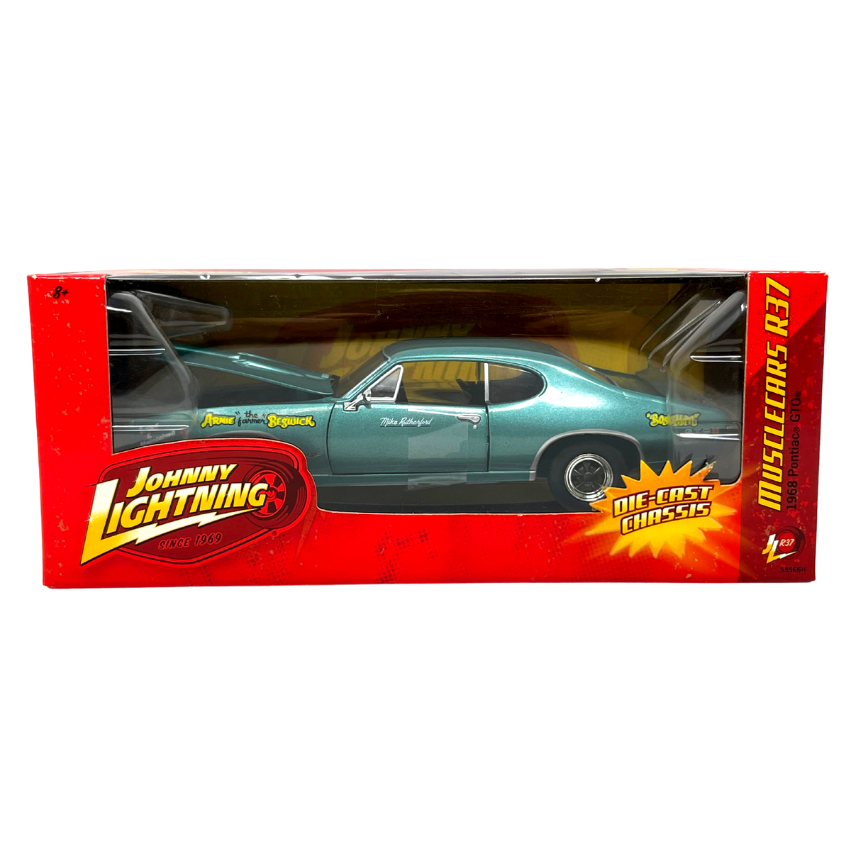 Johnny Lightning 1968 Pontiac GTO 1:24 Diecast Metal Body