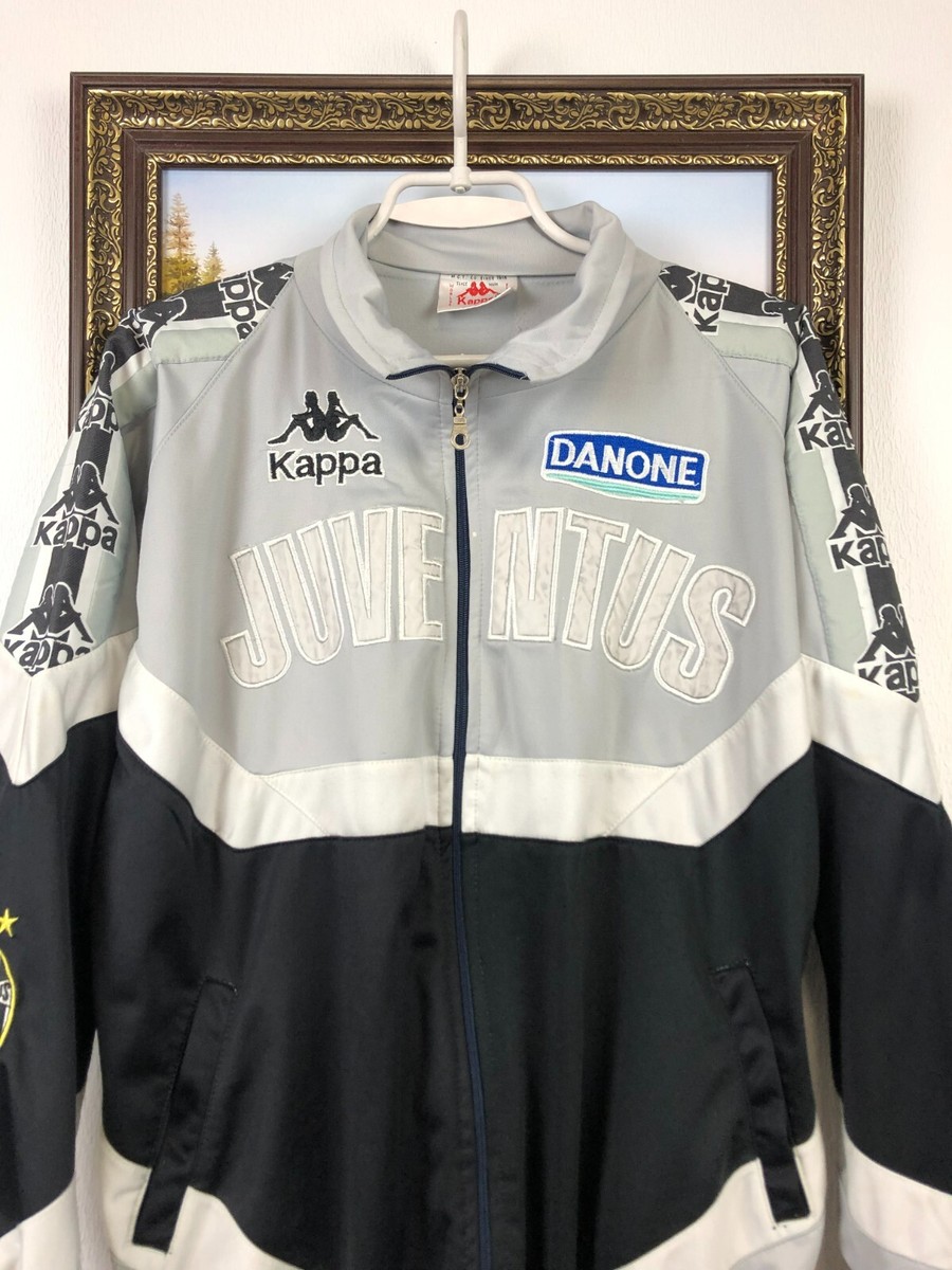 Vintage 90's Juventus Kappa Football Jacket Soccer Track Top Vintage 90's Juventus Kappa Football Jacket Soccer Track Top