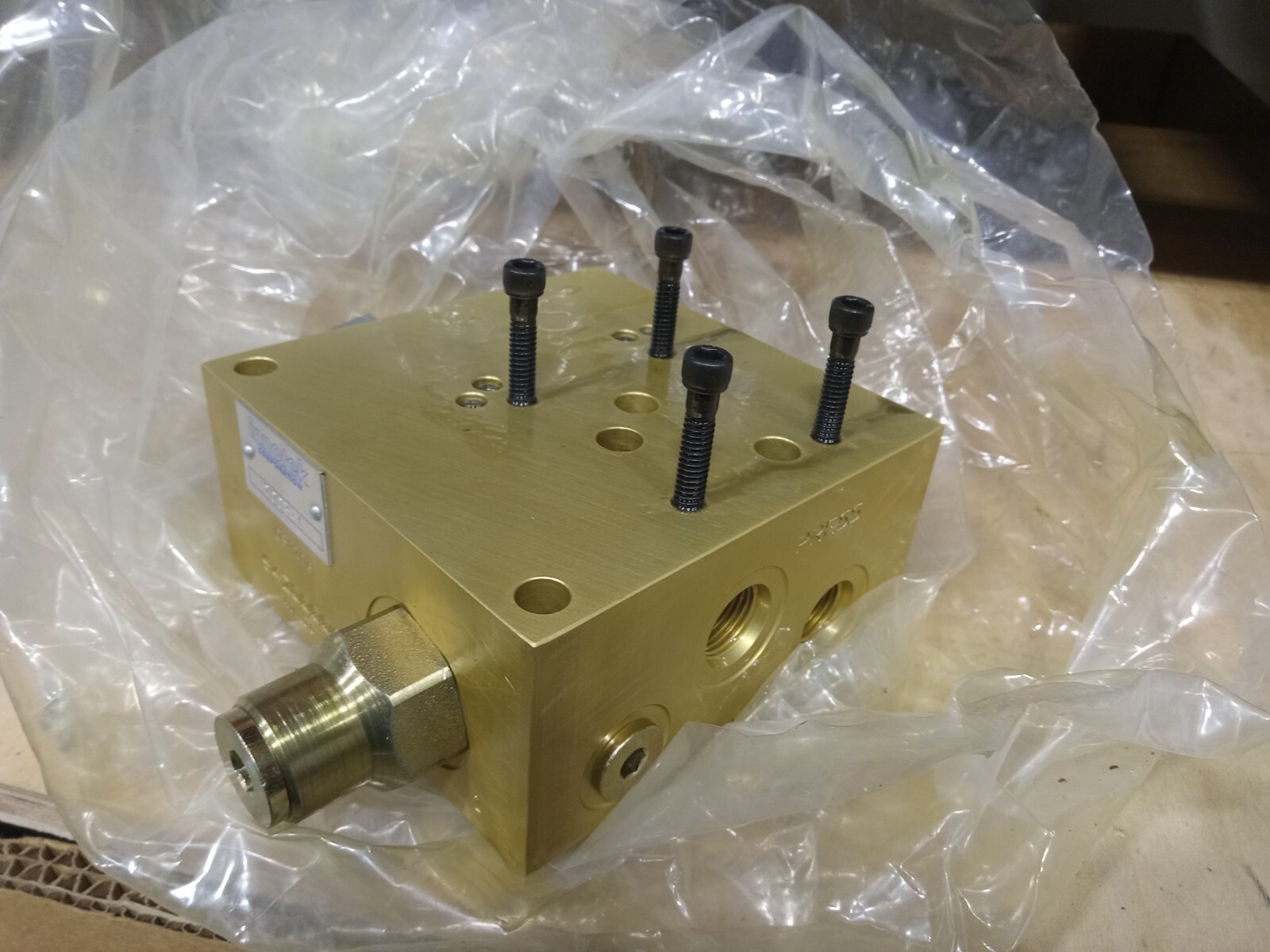 Innotek 20033A Hydraulic Valve Manifold relief block 9420000A 051206 eBay