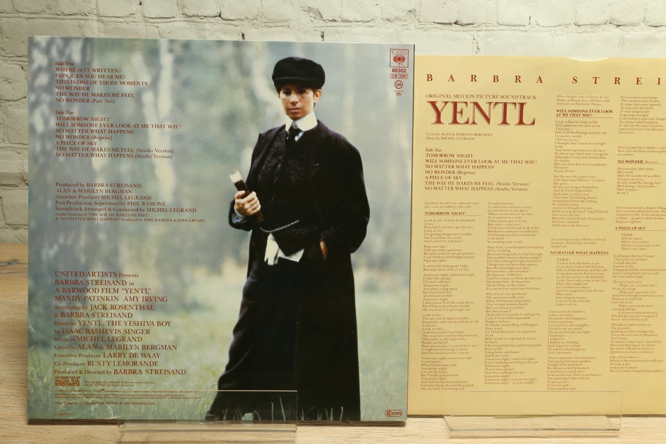 Barbra Streisand YENTL- ORIGINAL MOTION PICTURE SOUNDTRACK LP Vinyl CBS 86302 NM - Bild 2 von 4