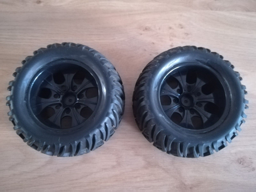 2x Wheels Monster Truck RC 1:10 / Reifen - Tires / HSP Himoto - Amewi - Tamiya - Photo 3/5
