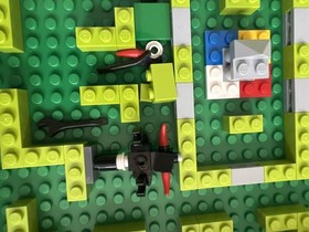 Lego # 3841 "MINOTAURUS"  Board Game in box die instructions