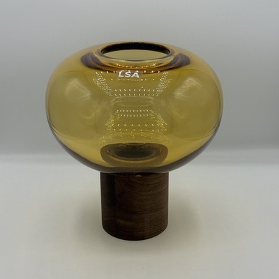 LSA Oblate Glas Vase H21,5cm Bernstein mit Nussbaum Sockel Neu in OVP verpackt UVP 190£