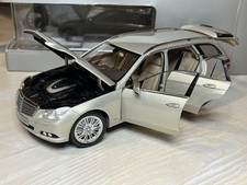 🇺🇦 1:18 Mercedes Minichamps E W212 S212 T-model E-class 212 LIKE ON PHOTO