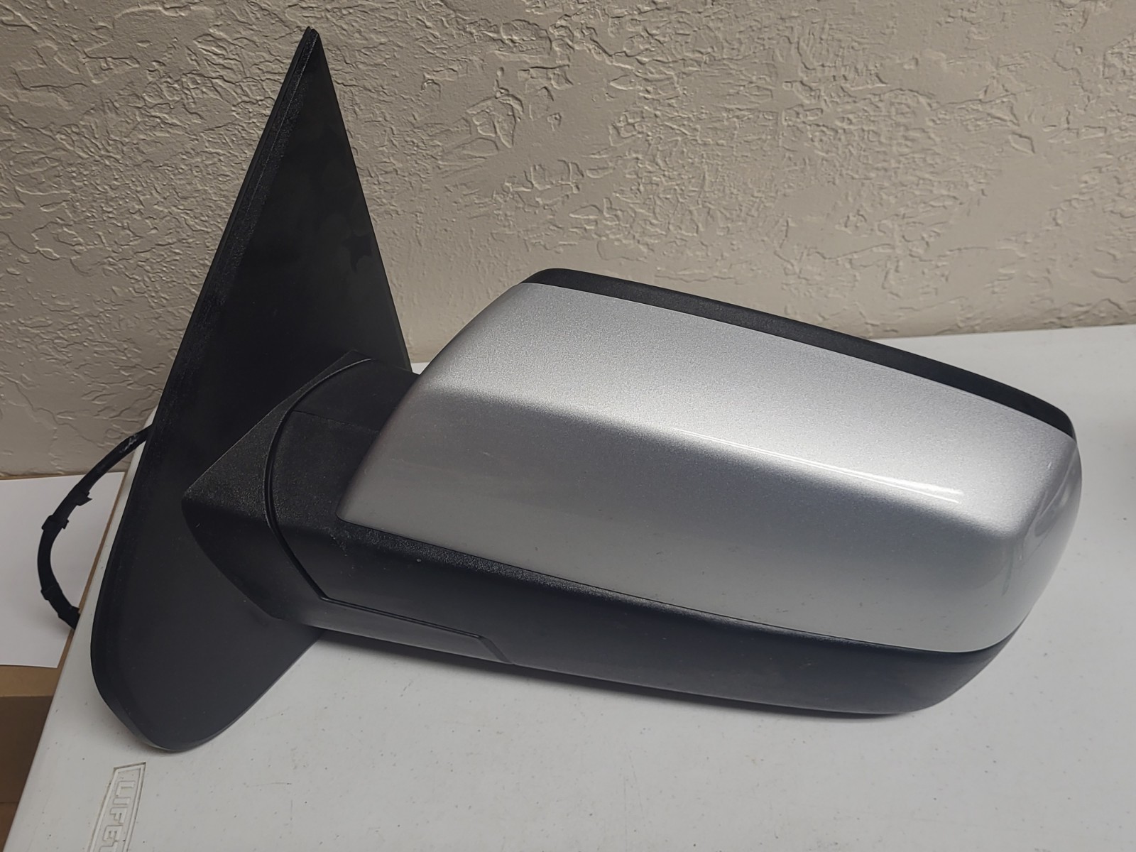 2014 GMC Silverado SIERRA ETC Left Hand Driver Side Power Mirror Heater 23180107