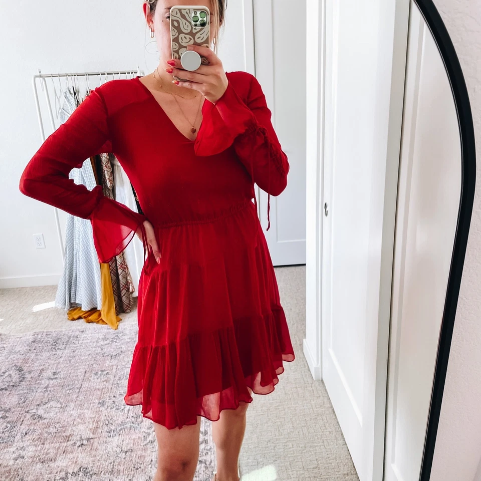 Mini vestido de seda rojo Shoshanna  Foto 2 de 4