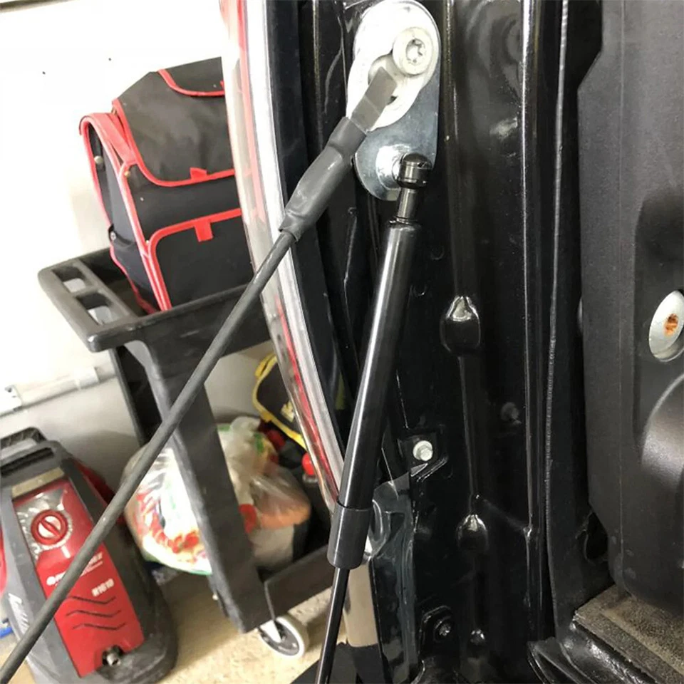 Amortiguador de asistencia de puerta trasera para Chevrolet Silverado 1500 2500 GMC Sierra 1500 HD Foto 3 de 4