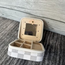 Portable Travel Jewelry Box With Mirror Organizer White Silver Case Earing Ring
