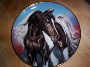 Retired Danbury Mint Half Arabian Pinto Horse Plate SPIRIT WIND by Susie Morton