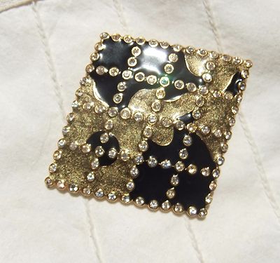 Broche VALENTINO GARAVANI Italie - Strass, Métal Doré Et émaux - Superbe état