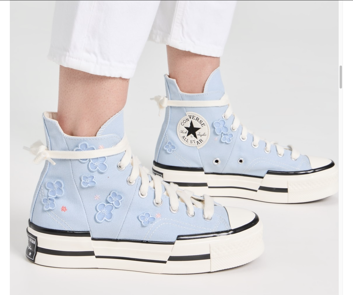 CONVERSE Chuck 70 Plus Sneakers 3D FLOWERS in Cloudy Daze MSRP$130
