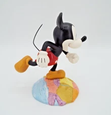 Walt Disney Classics Millennium Mickey On Top of the World Figurine w/Box COA