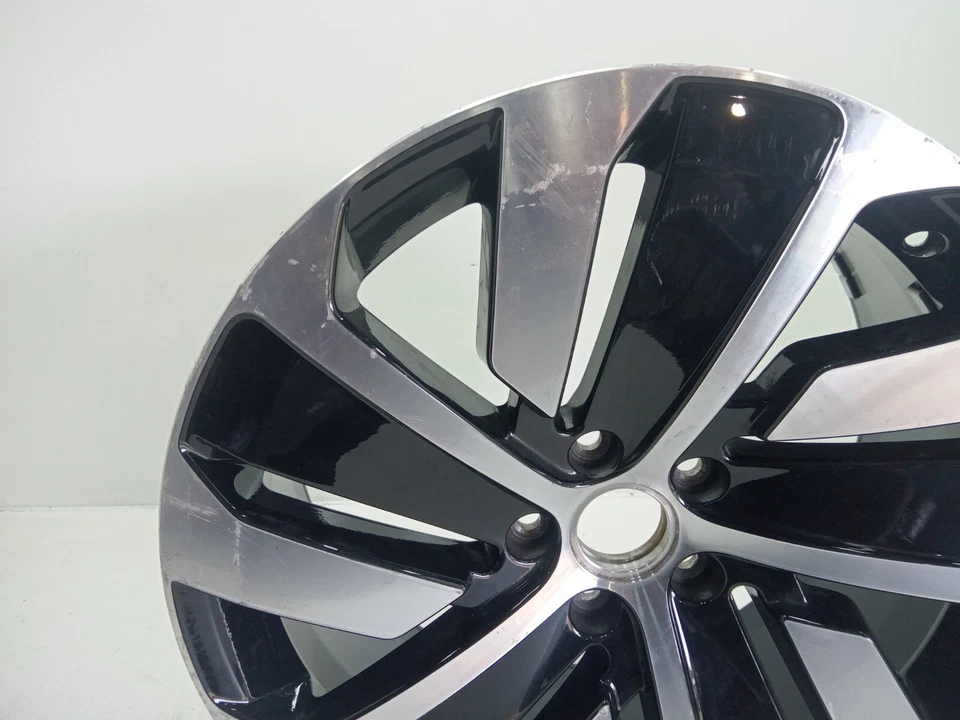 1 pieza LLANTA DE ALUMINIO 19 PULGADAS Original VW Passat Arteon 8Jx19 ET40 3G8601025P - Imagen 2 de 4