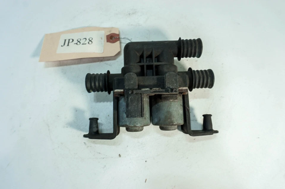 04-10 BMW E60 E63 E65 X5 X6 OEM HVAC Heater Water Control Valve 6411-6906652-05 - Image 4 of 4