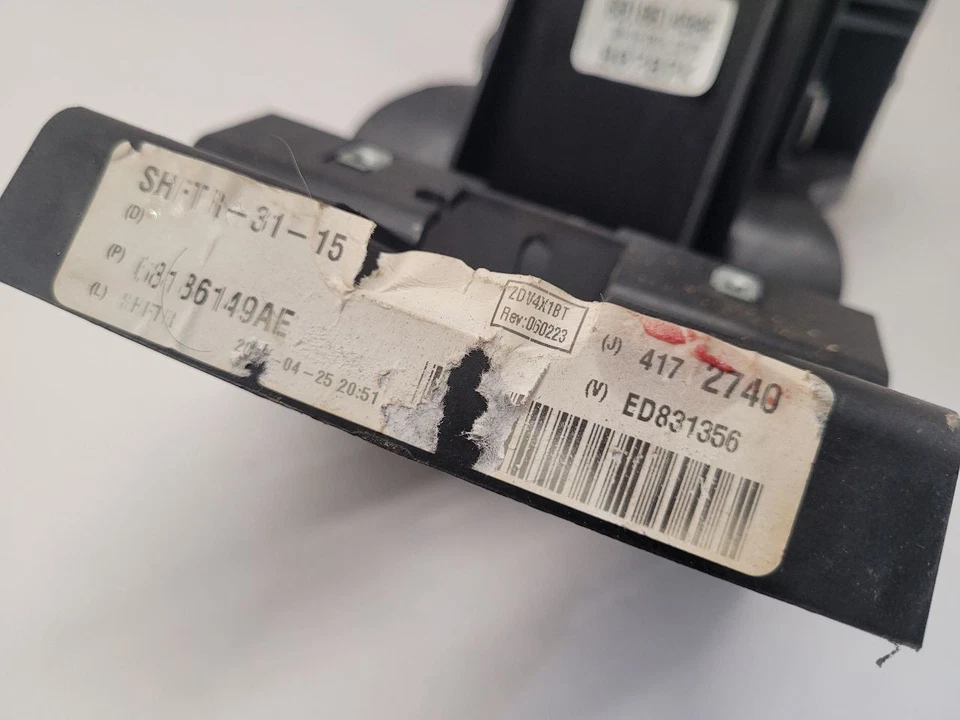 2014 14 JEEP COMPASS AT Transmission Shift Shifter Gear 68186149AE Foto 3 de 4