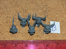 Warhammer 40K: Chaos Space Marine bits: Chosen Heads - B