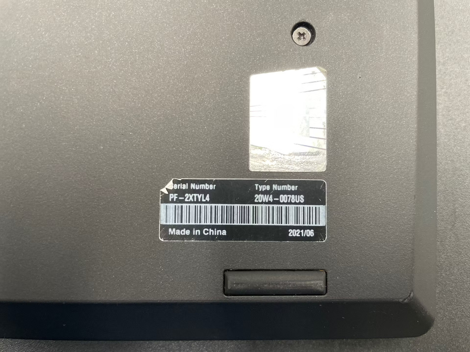 LENOVO ThinkPad 20W40078US, 15.5-Inch Laptop, with 11th Gen Intel(R) Core(TM) i5-1135G7 @ 2.40GHz, Windows 11 Pro