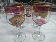 Lot of 4 Vintage  Multiple Color Wine Glasses Goblets
