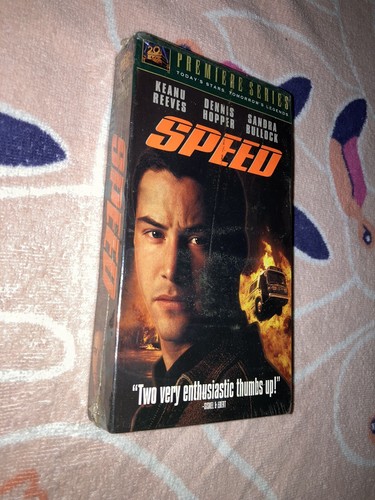 Speed VHS Tape NEW SEALED 1996 Keanu Reeves Sandra Bullock Rare NOS NIP - Picture 2 of 7