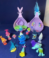 Dream Works Trolls Mixed lot of 10 PVC Figures Poppy's Stylin' Pod