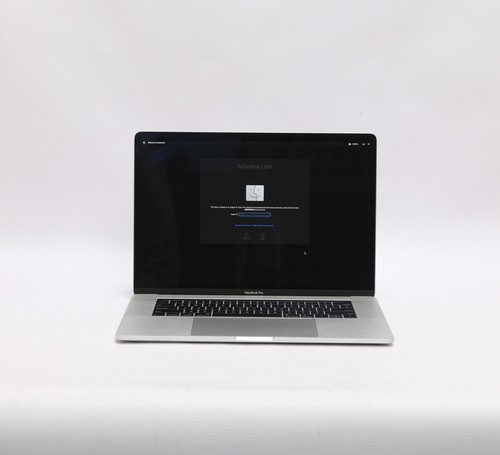 15”-inch Apple MacBook Pro 2.2GHz i7 16GB RAM 256GB SSD A1990 Mid 2018 15291 - Afbeelding 2 van 13