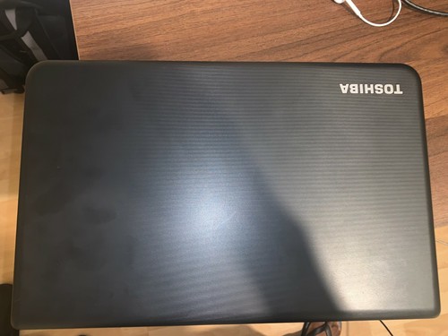 Toshiba Satellite C50D-A-133 15.6-inch Laptop (AMD E1-2100 1.0 GHz, 4 GB RAM, 50 - Picture 5 of 8