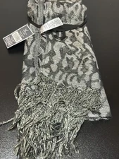 NWT Beautiful West Loop Silver Metallic Black & Grey Pashmina Scarf Wraps