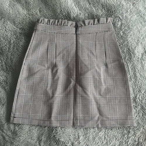 Topshop Houndstooth Check Print Mini Skirt Size 4 - Picture 4 of 4