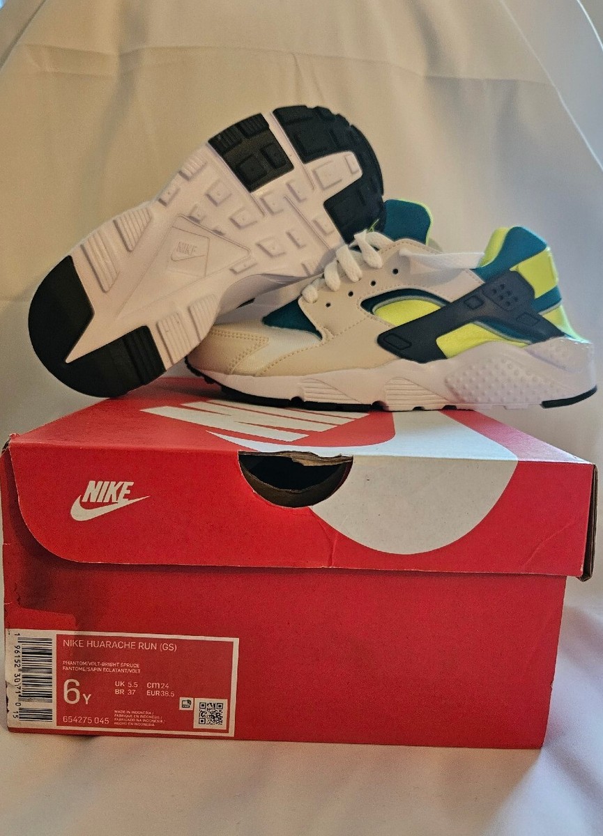 huarache 37 5