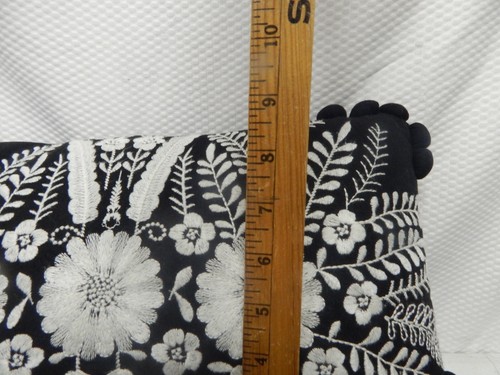 Jessica Simpson Accent Throw Pillow Black White Embroidered Linen Floral 16x9 - Picture 3 of 7