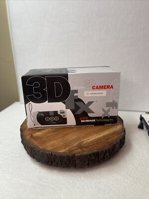 ImageTech 3D fx Lenticular Stereo 35mm Film Point & Shoot Camera Triple-Lens NEW