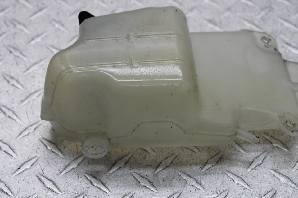 Suzuki Marauder 1600 VZ1600 E3 2004 botella depósito tanque de agua refrigerante Foto 4 de 4