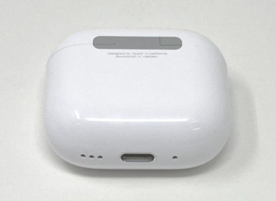 Apple Airpods (4th Generation) with Noise Cancellation MXP93LL/A