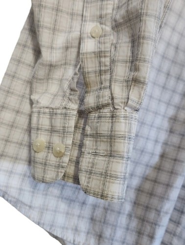 Roundtree & Yorke Sz M Long Sleeved Men's Plaid Button Down Shirt Cotton - Picture 2 of 9