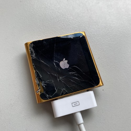 HS - Apple Ipod Nano 6 - 8go 8gb - Baladeur Mp3 - A1366 - Ne Fonctionne Pas - Picture 9 of 9