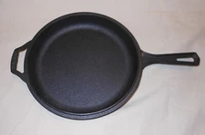 Bruntmor Cast Iron Frying Pan 9.5" Black (New - Other) w/ Amagabeli SS Cleaner