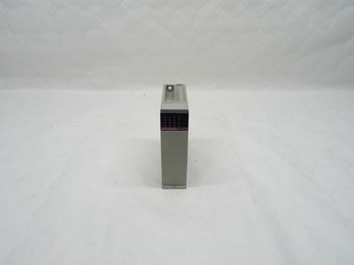 Hitachi EH-YTP16 TR Output (Source) EH-150 Programmable Controller
