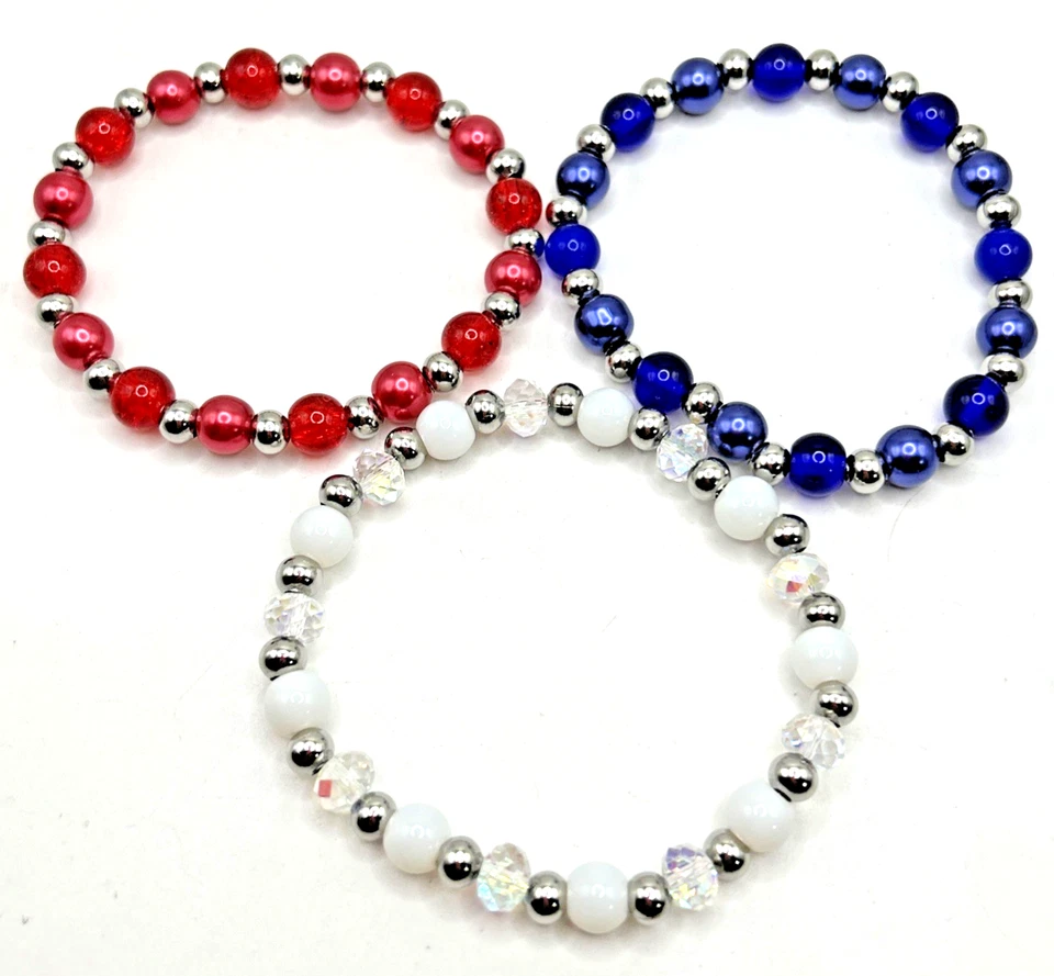 Juego de 3 pulseras elásticas patrióticas rojas, blancas y azules con cuentas de vidrio - Tamaño: 7,25" Foto 2 de 4
