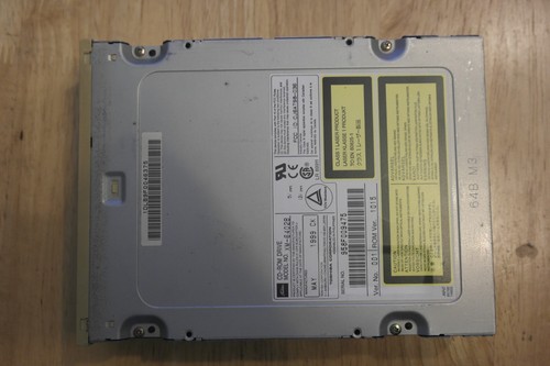 CD-ROM Drive Toshiba Model XM-6402B PATA IDE EIDE - 第 1/5 張圖片