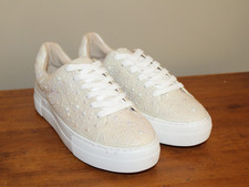 Betsey Johnson SB-SUTTON Sneakers Womens Shoes Sz 7 M