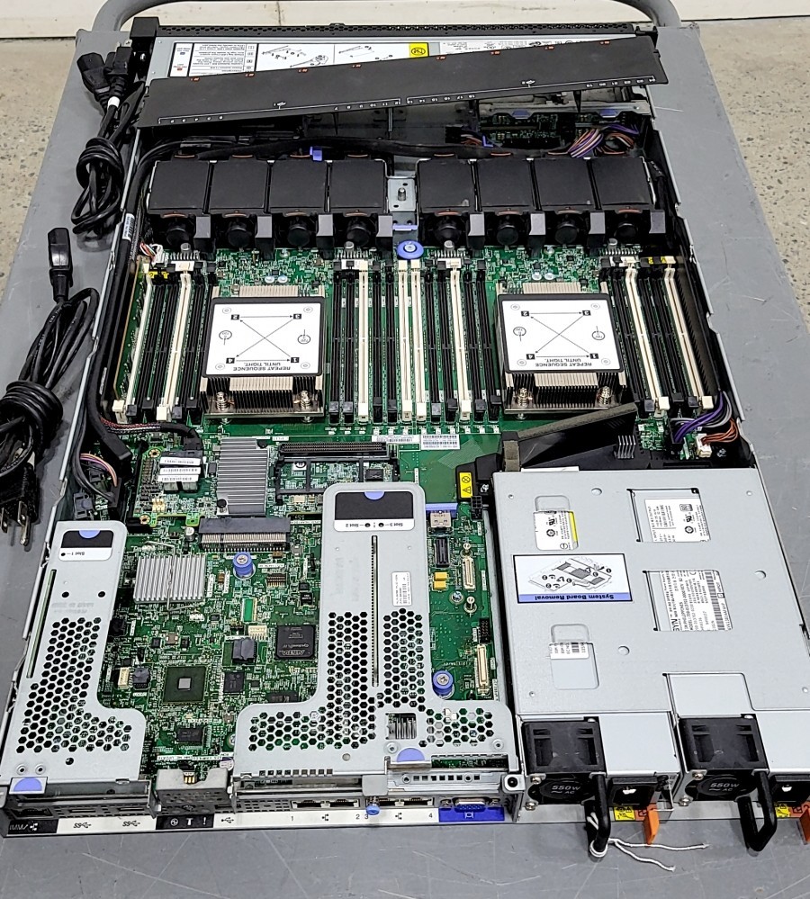 IBM SYSTEM X3550 M5 5463AC1 2.5x8 Server 2*XEON E5-2640 V3 4GB SEE ...