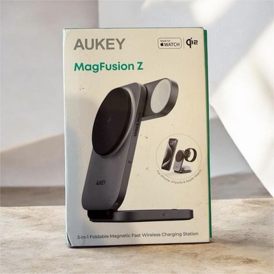 AUKEY MagFusion Z 3-in-1 Foldable Magnetic Fast Qi2 Charger, Gray