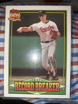 1991 Topps - Record Breaker Cal Ripken #5 E*F* Listed before Copyright