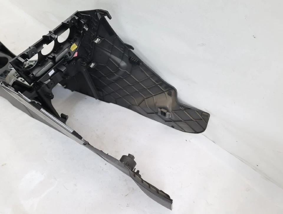 console centrale Ford FOCUS 3 Turnier 91094 - Image 3 of 4